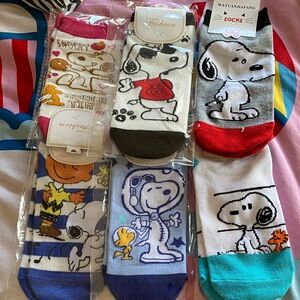 NWT Snoopy and Friends Socks Set